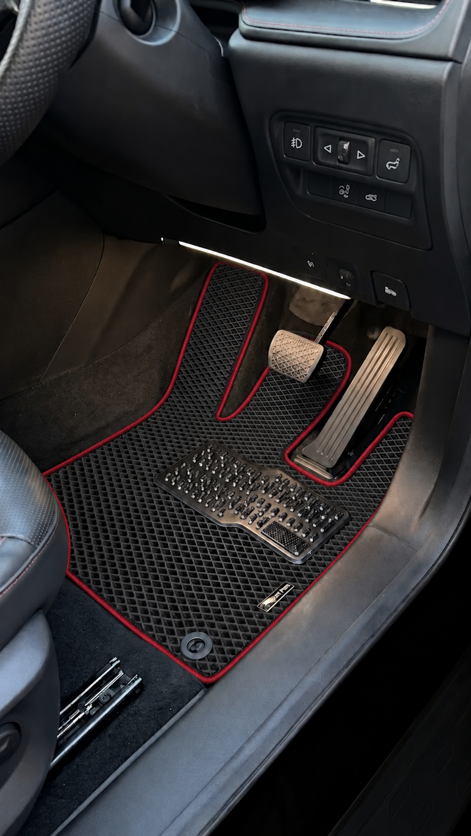 EVA car mat Black / Red colour combination in driver's footwell